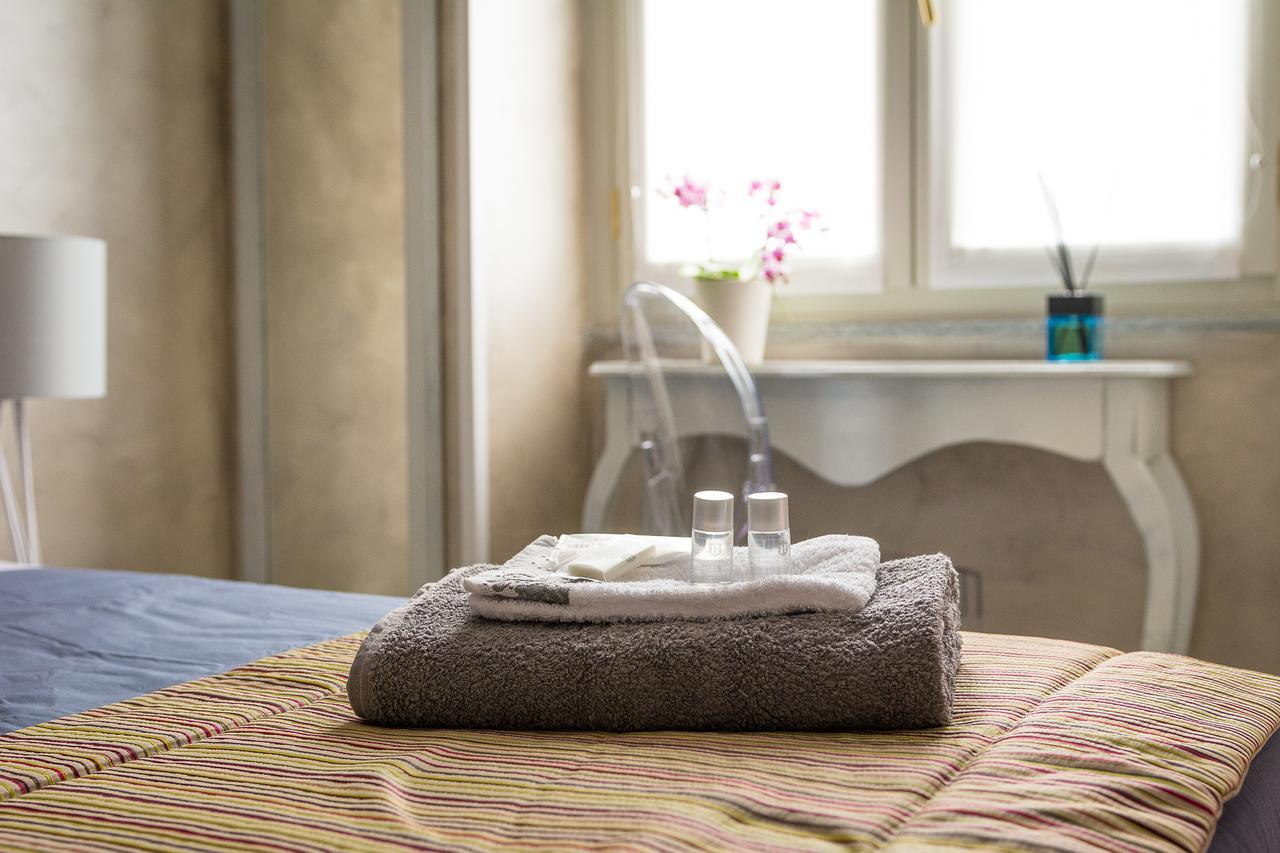 Cerea Bnb Turin Bagian luar foto