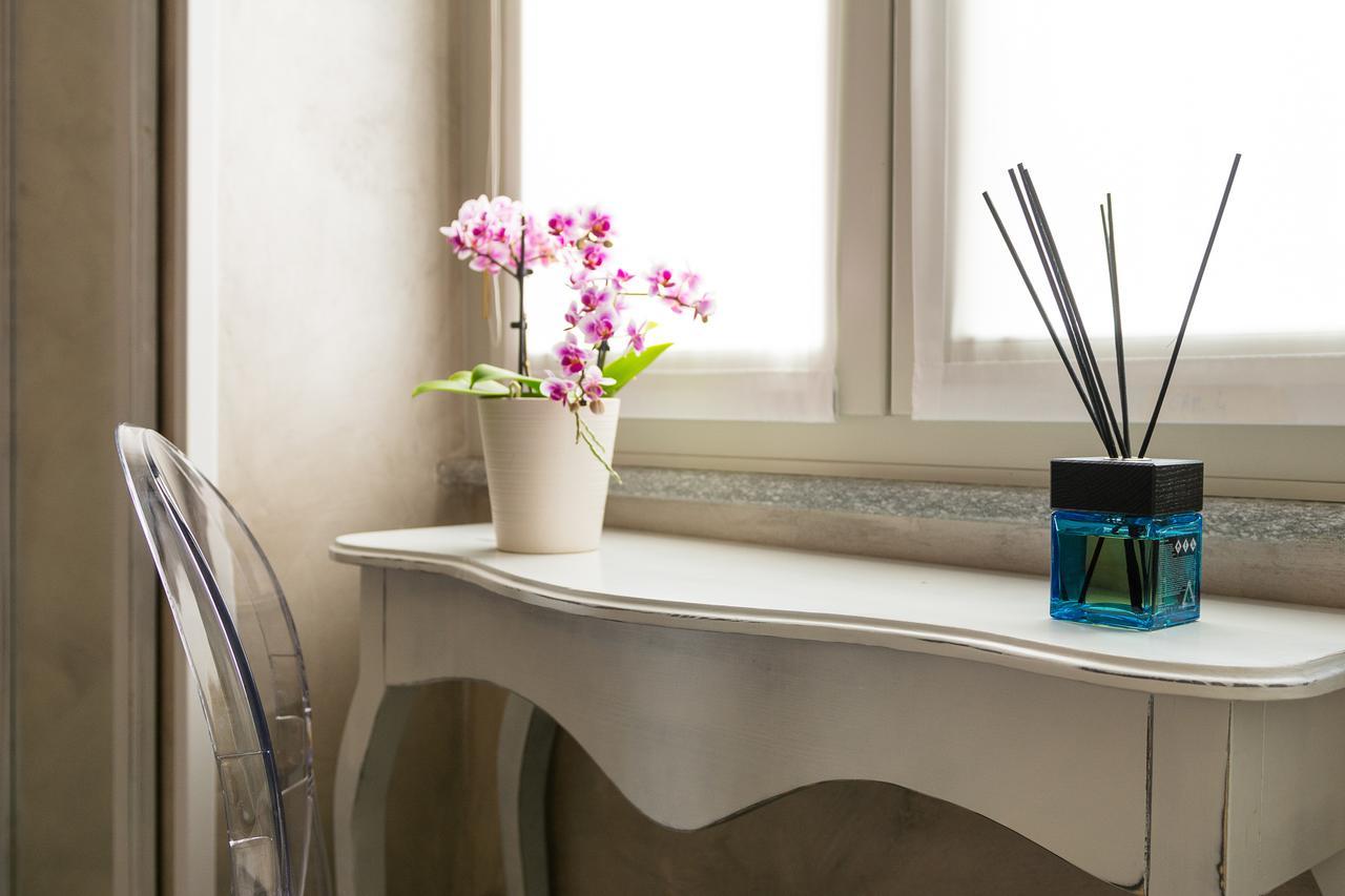 Cerea Bnb Turin Bagian luar foto